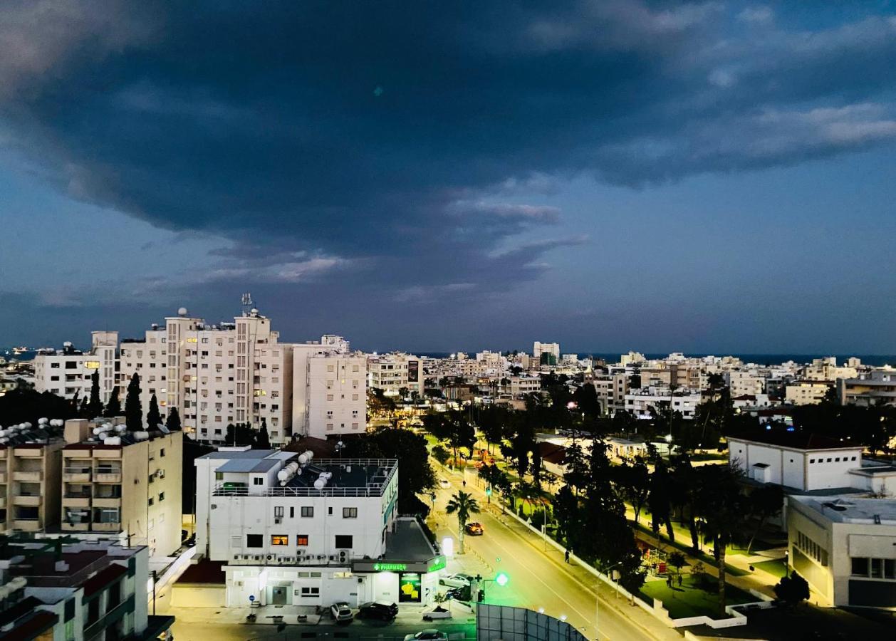 Lina 703 Apartment Larnaca Exterior photo