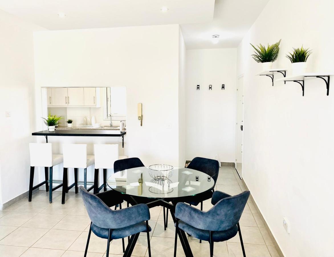 Lina 703 Apartment Larnaca Exterior photo